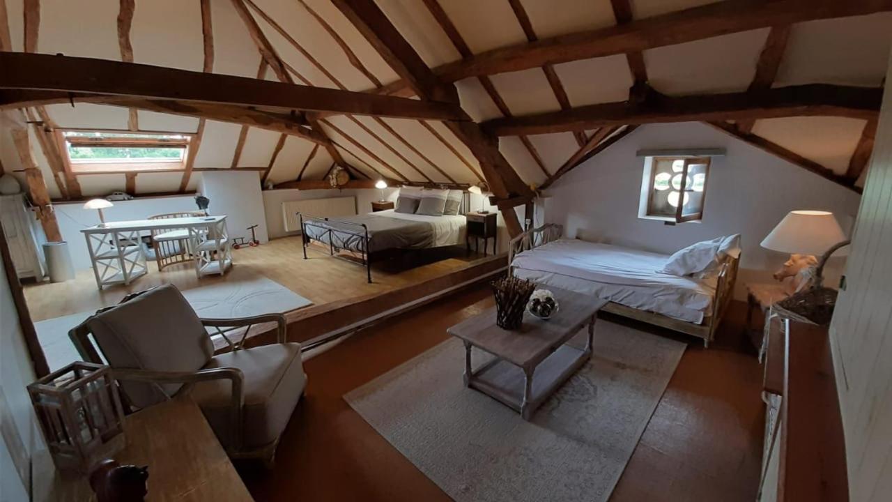CasseneuilEn Bord De Riviere住宿加早餐旅馆 外观 照片