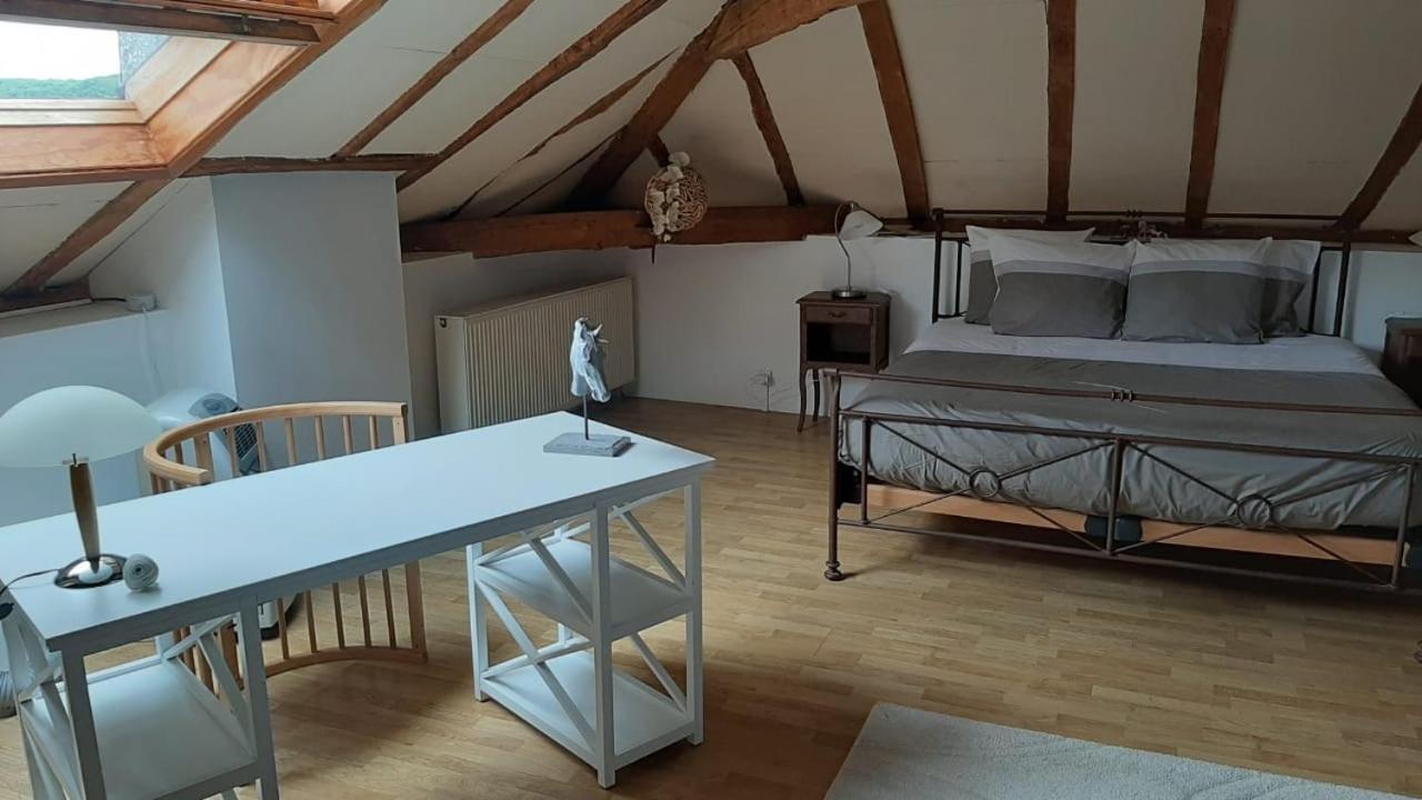 CasseneuilEn Bord De Riviere住宿加早餐旅馆 外观 照片