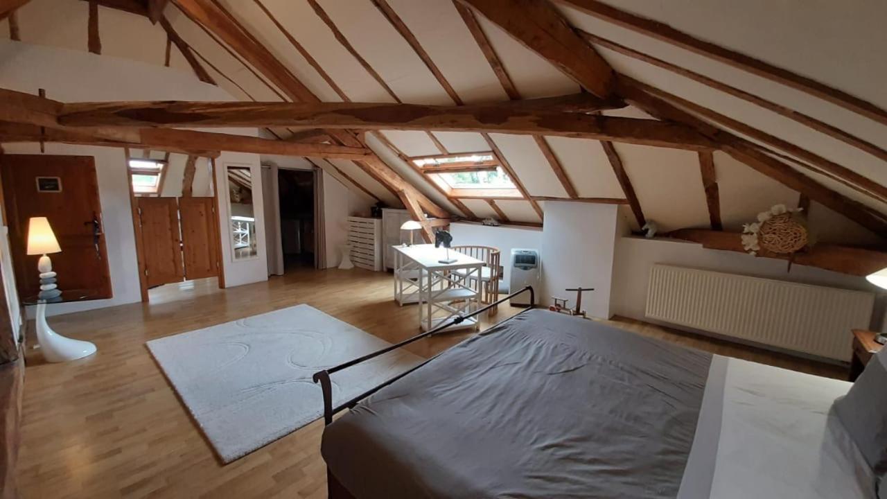 CasseneuilEn Bord De Riviere住宿加早餐旅馆 外观 照片